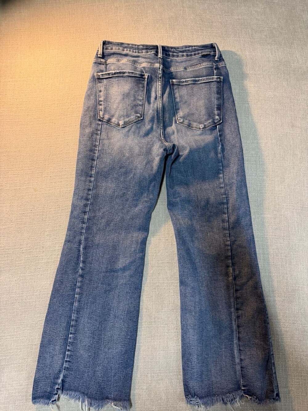 Abercrombie & Fitch The 90s Straight Ultra High Rise Curve Love Jeans